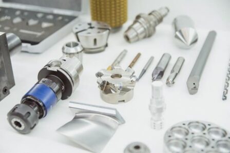 Оснастка для токарной и фрезерной обработки 