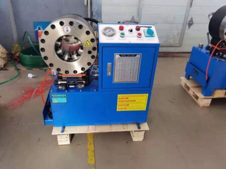 станок для опрессовки шлангов высокого давления